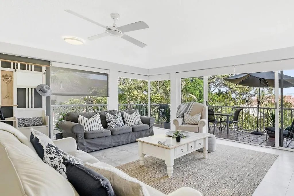 Hampton'S Style Beach Retreat In Noosa'S Heart